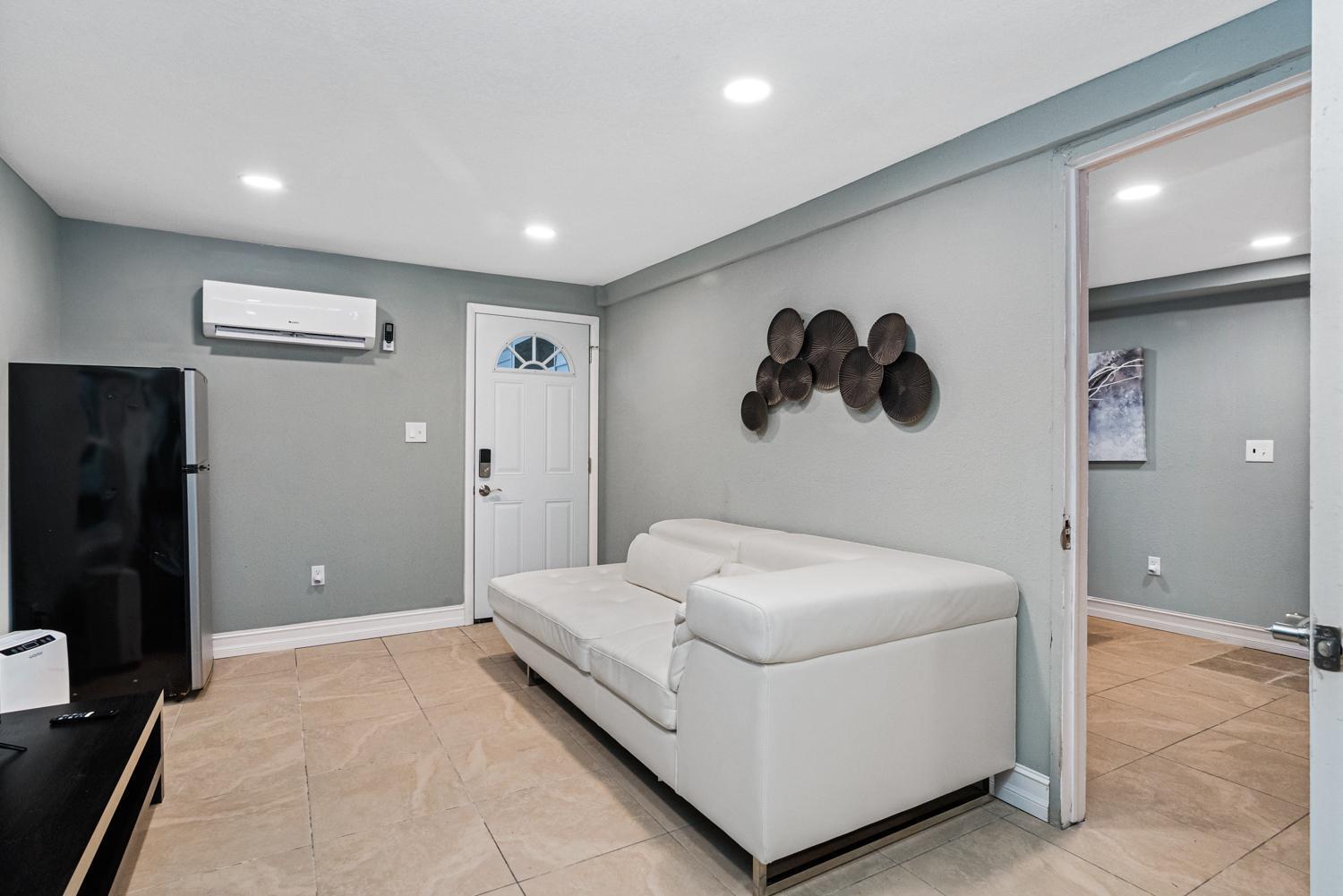 Modern House In Clearwater With Access To A Shared Swimming Pool Apartman Safety Harbor Kültér fotó
